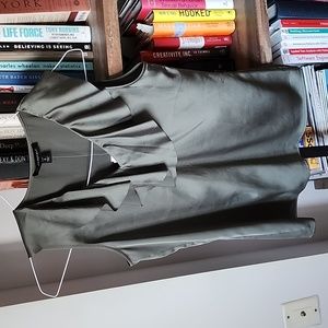 NWT Banana Republic Green blouse